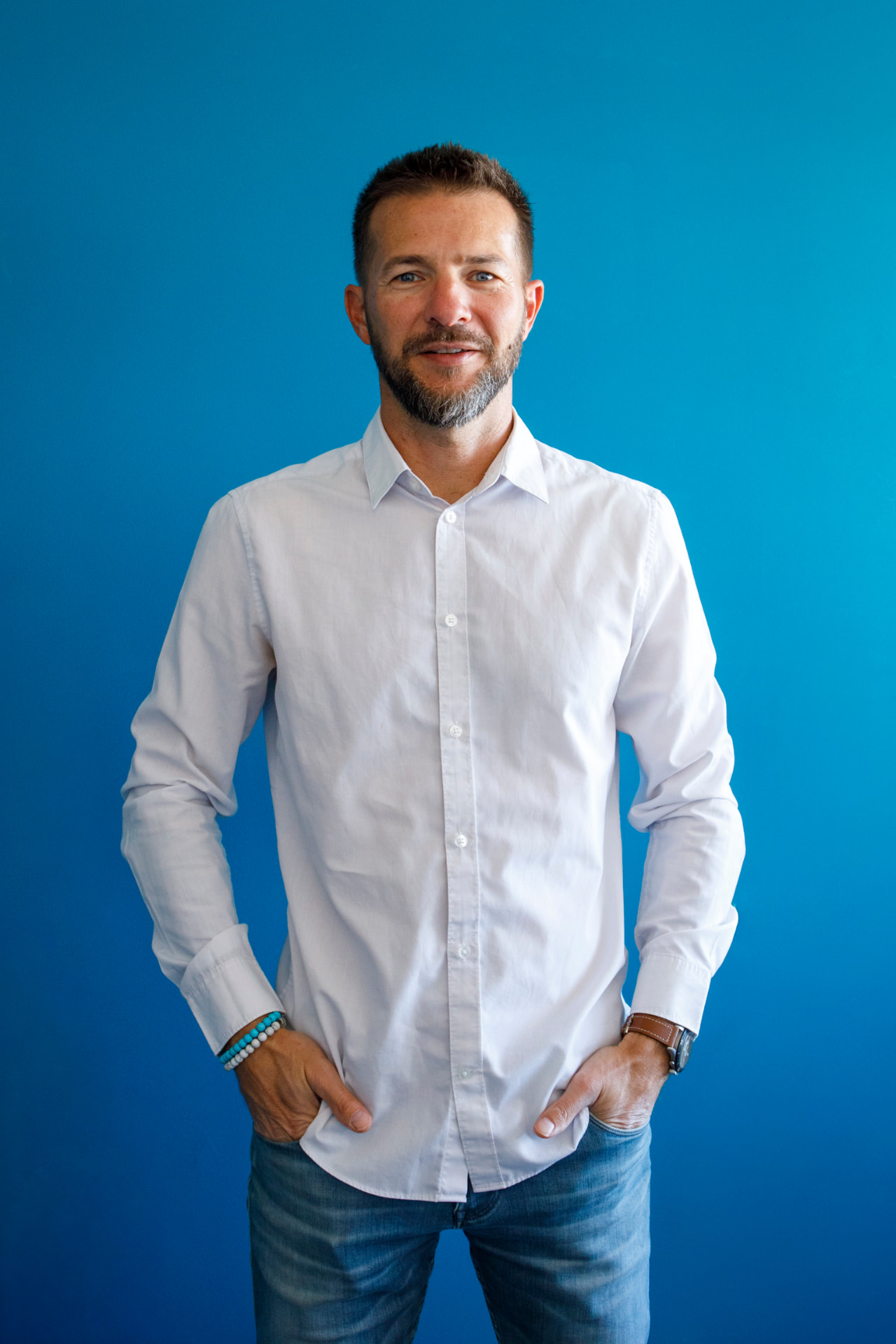Portrait de Cédric Aujoulat, interlocuteur unique de CGS Assurance Emprunteur